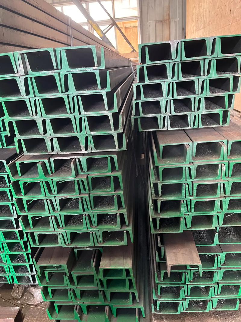 龙门幕墙槽钢插芯