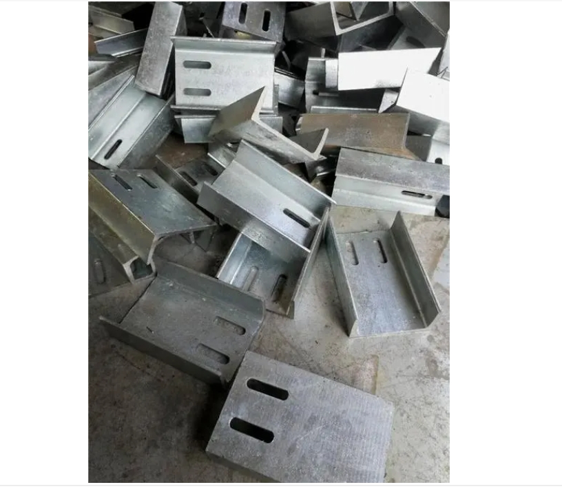 龙门河北槽钢连接件